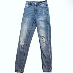 SWS Denim Co. Madrid Distressed Light Wash High Rise Jegging Spray on Jeans,0